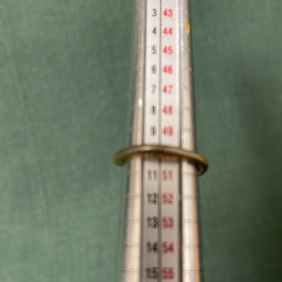 Vintage Sarah Coventry Elegant Adjustable Gold Tone Faux Pearls Women's Ring - Picture 3 of 7